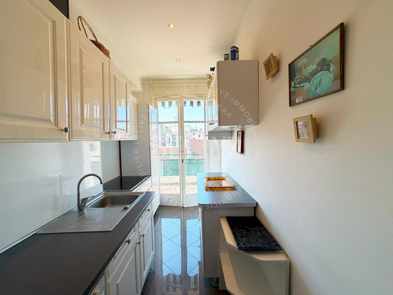Property photo 5 in Carre d'Or