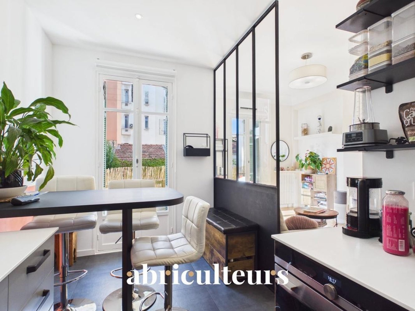 Property photo in Musicians Quarter