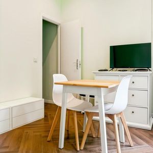 Property in Musicians Quarter