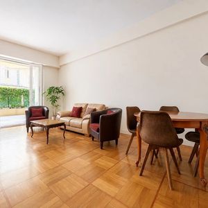Property in Musicians Quarter
