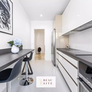Property in Musicians Quarter