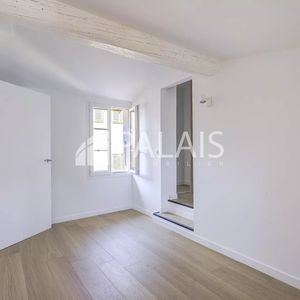 Property in Old Town