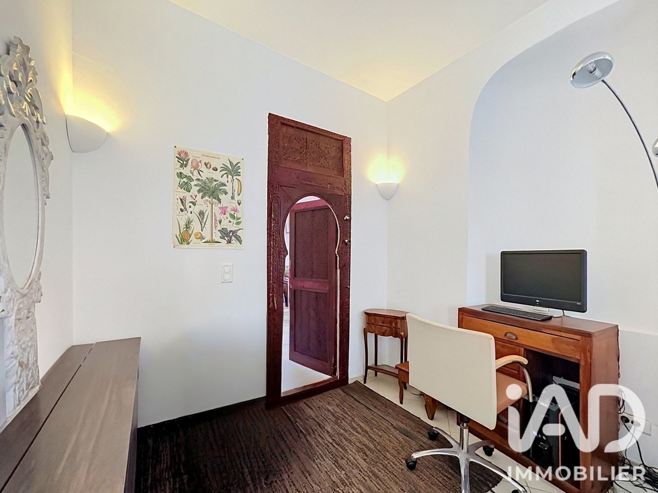 Property photo 13 in Old Town