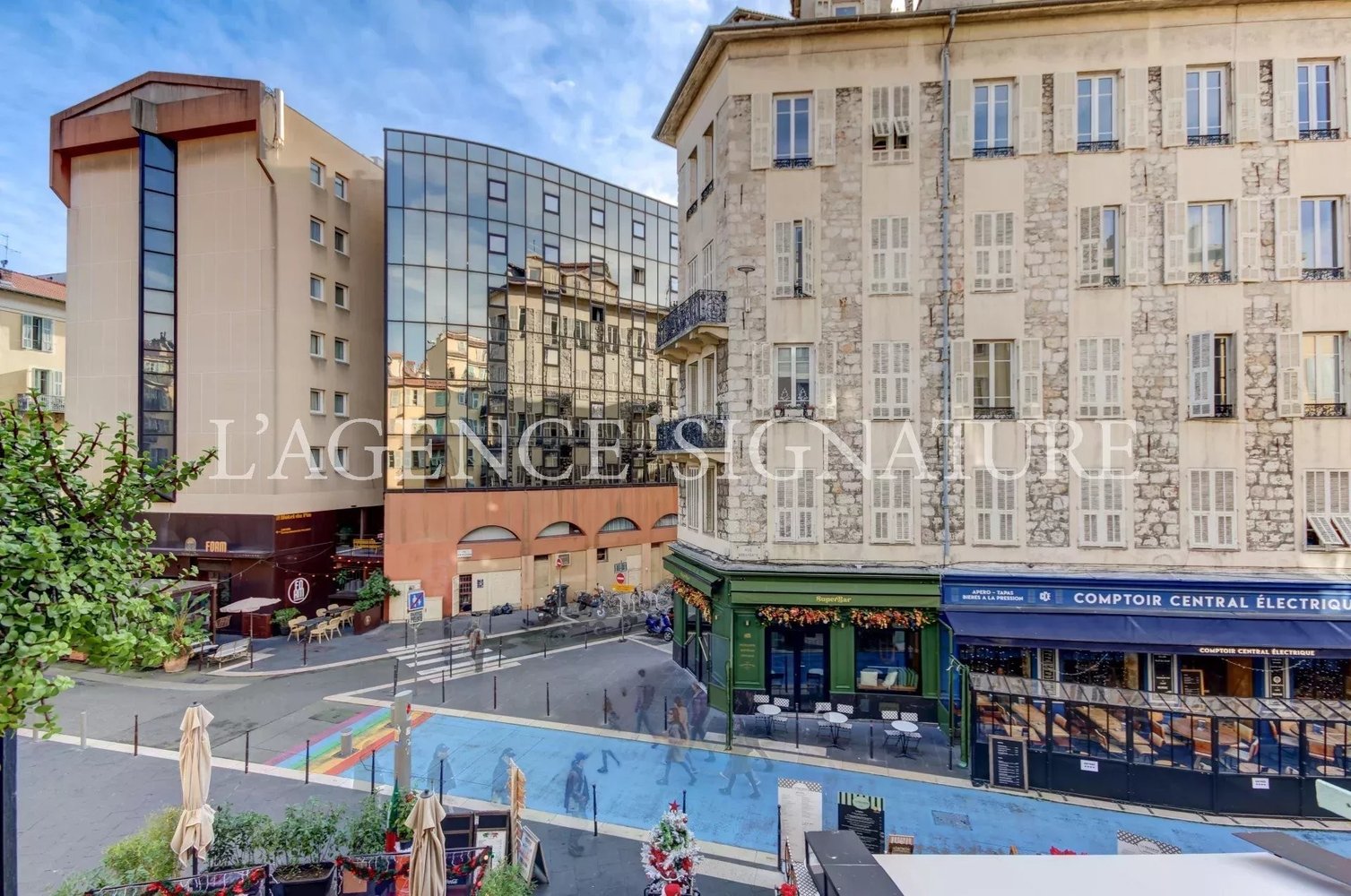Property photo in Port