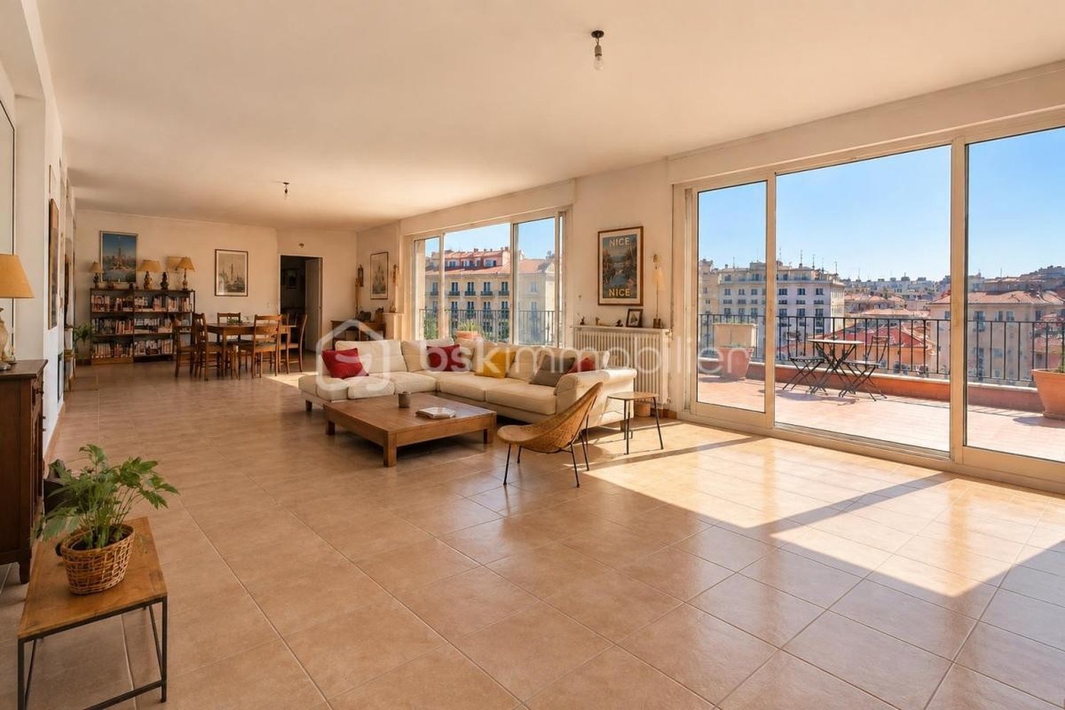 Property photo in Port