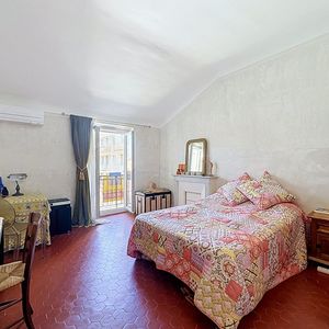 Property in Port