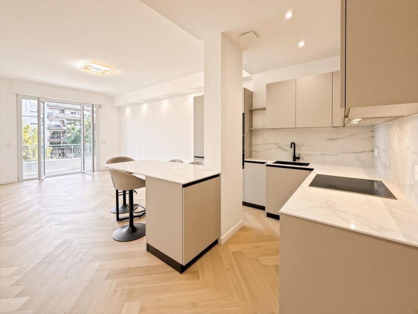 Property photo 4 in Carre d'Argent