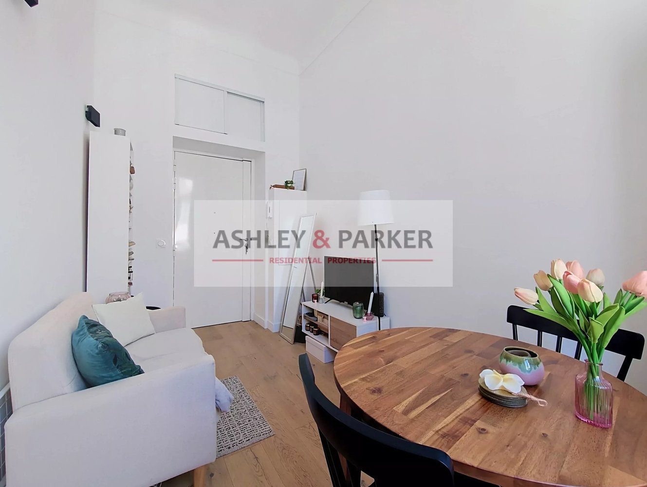 Property photo 3 in Carre d'Argent