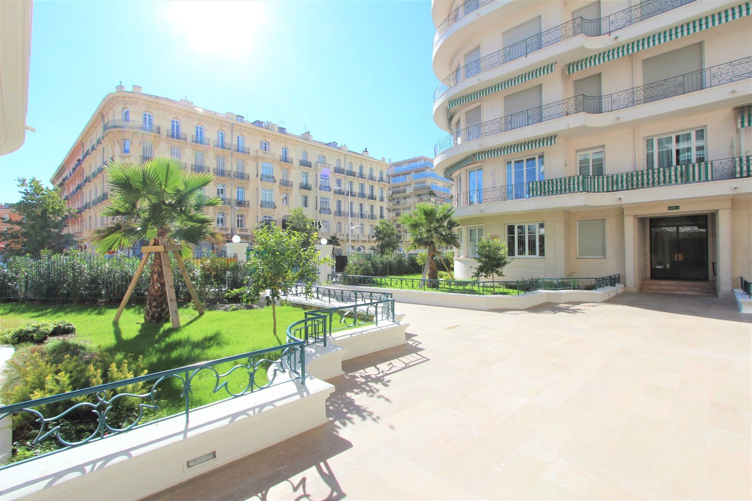 Property photo 1 in Carre d'Argent