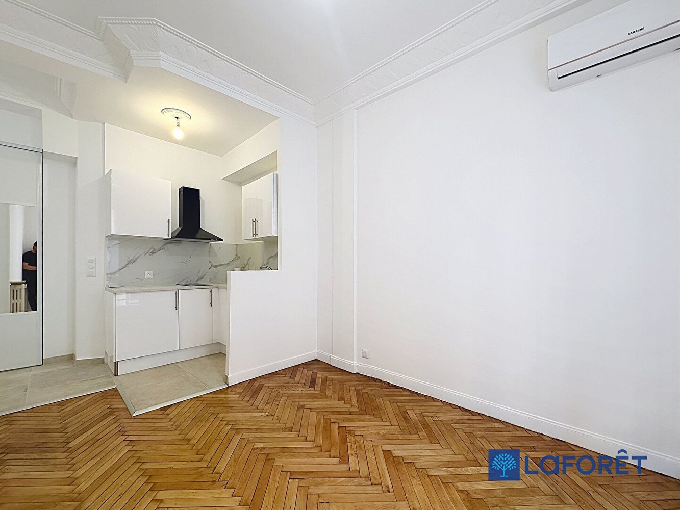 Property photo 3 in Carre d'Argent