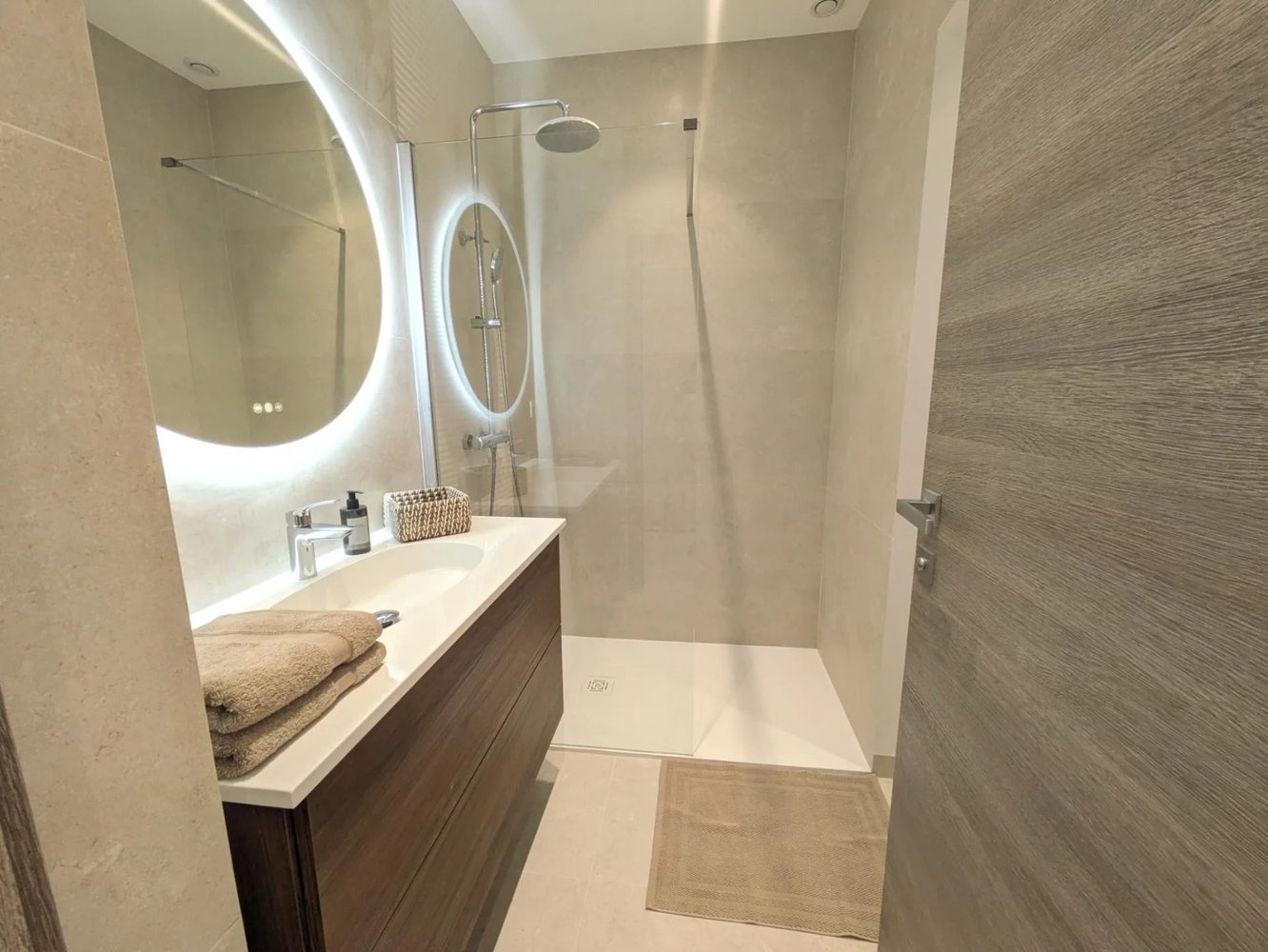 Property photo 3 in Carre d'Argent