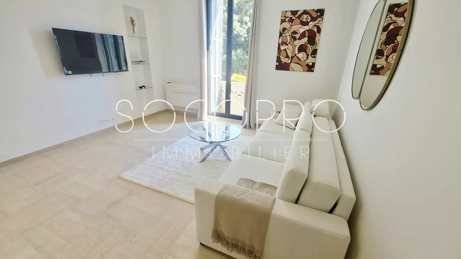 Property photo 3 in Carre d'Argent