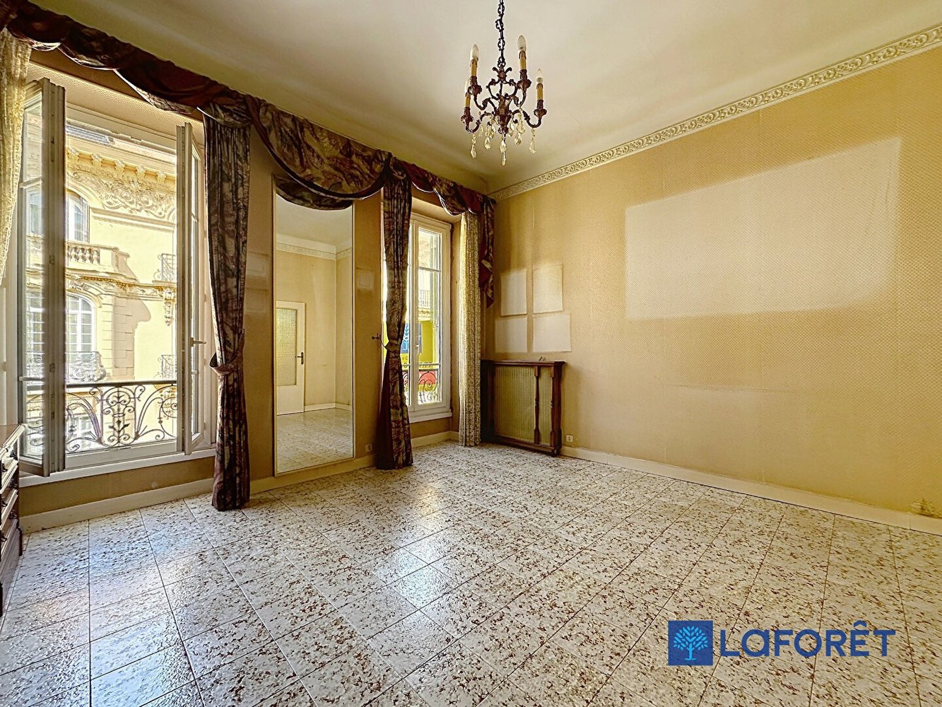 Property photo 2 in Carre d'Argent