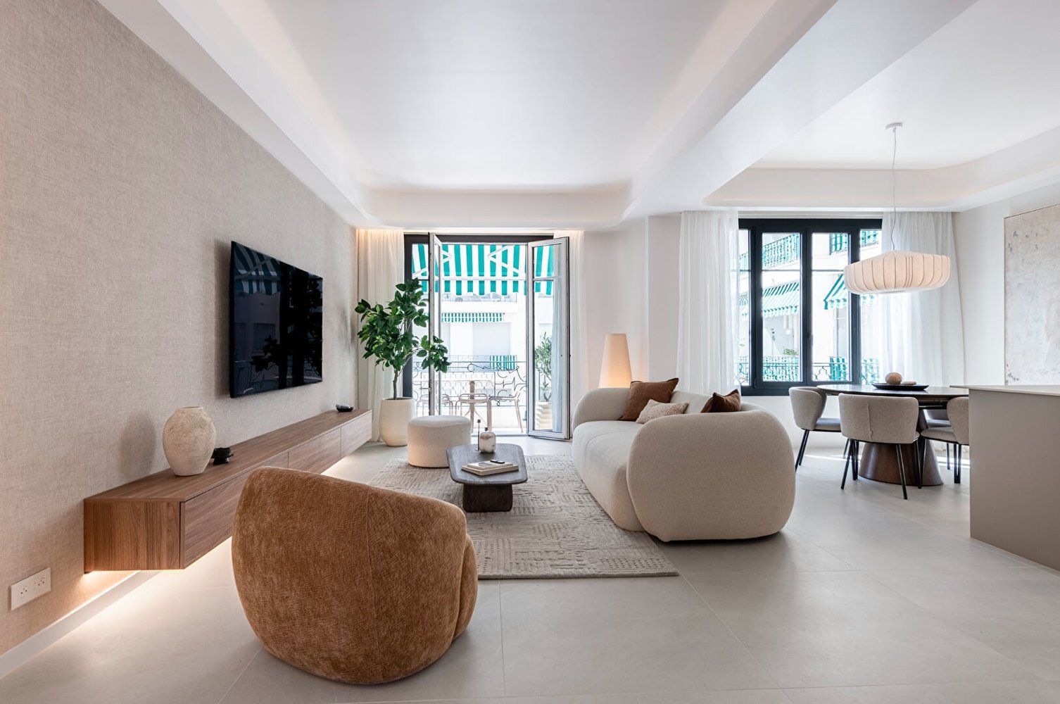 Property photo 1 in Carre d'Argent