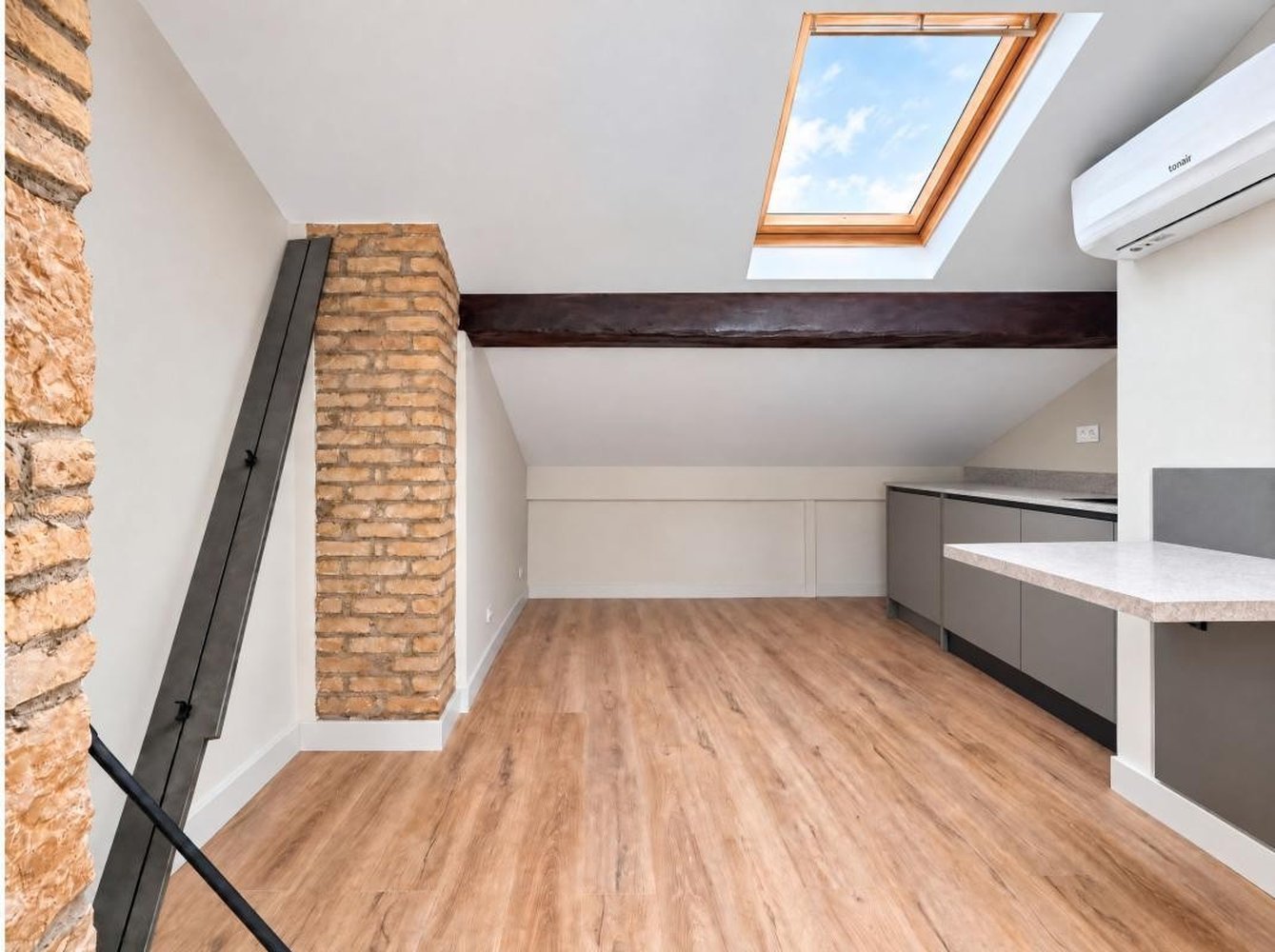 Property photo 2 in Carre d'Argent