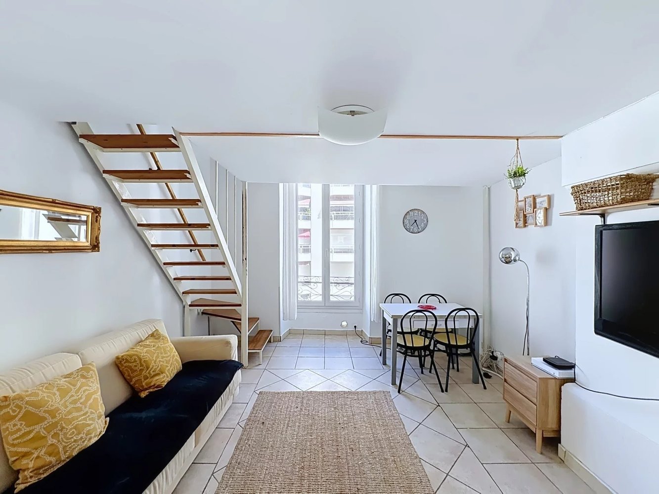Property photo 2 in Carre d'Argent
