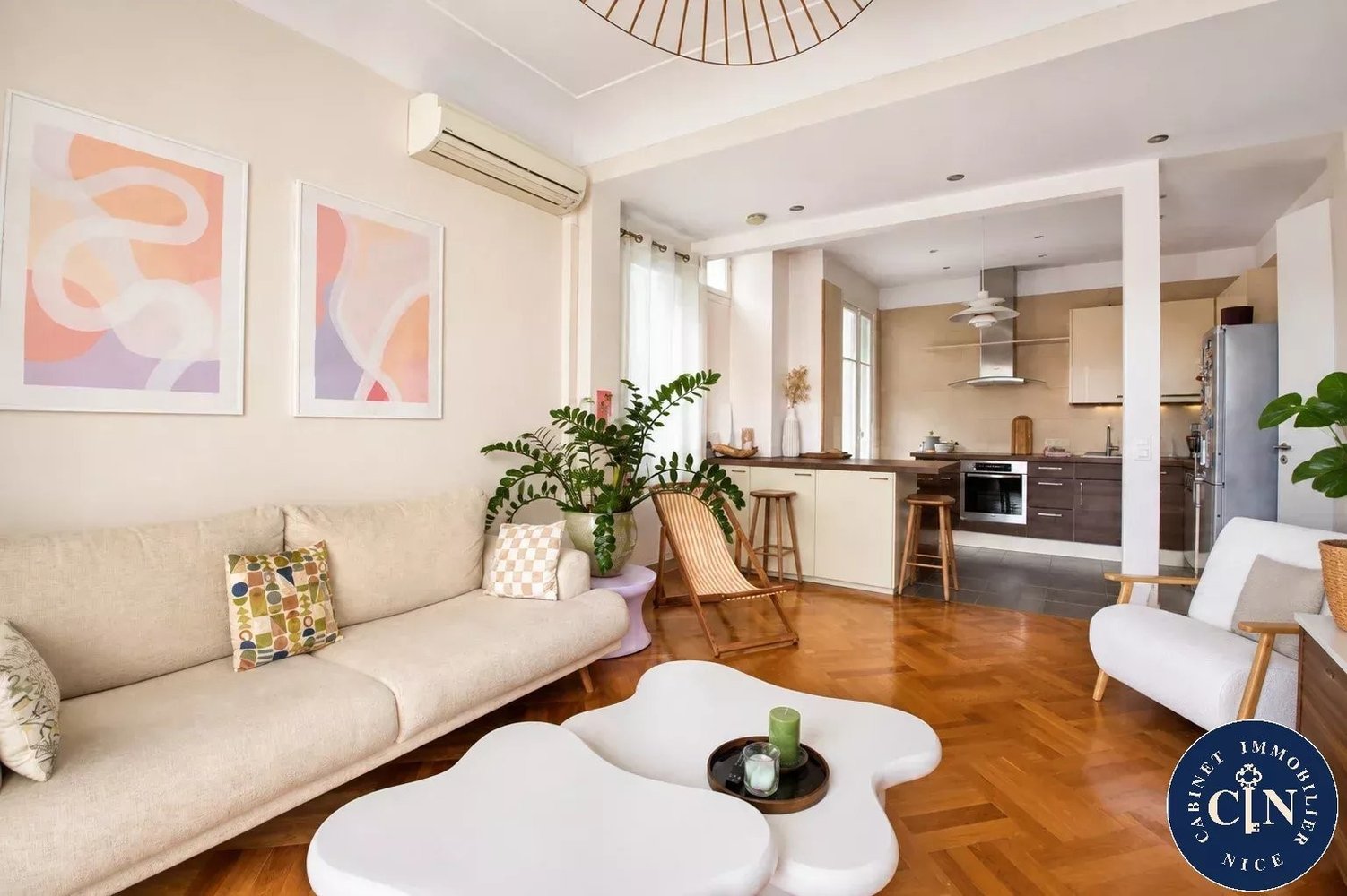 Property photo 4 in Carre d'Or
