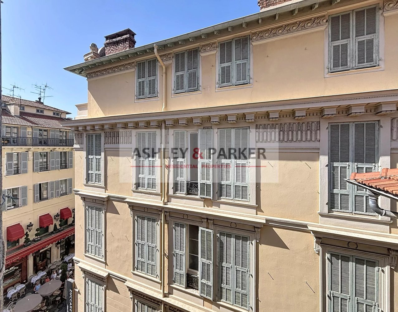 Property photo 10 in Carre d'Or
