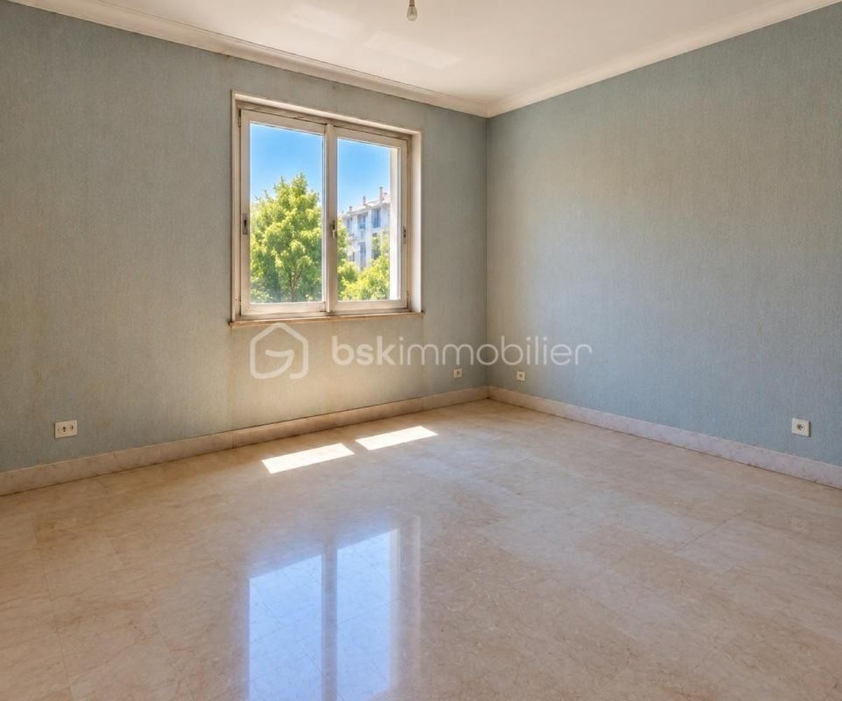 Property photo 5 in Carre d'Or