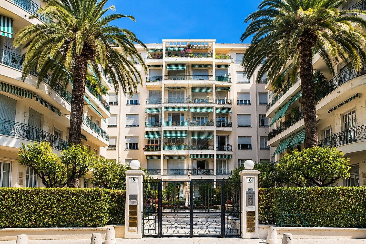 Property photo 6 in Carre d'Or