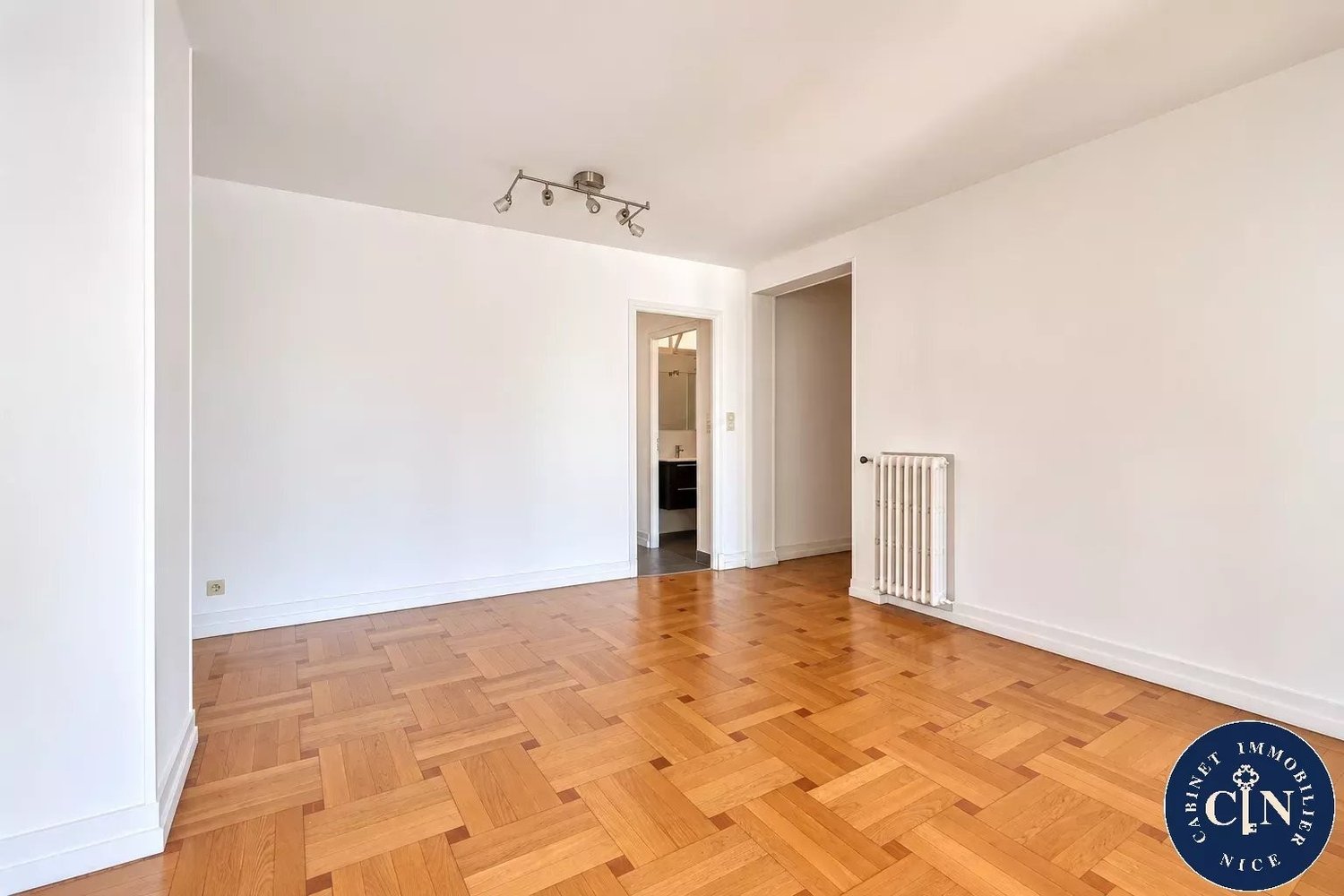 Property photo 6 in Carre d'Or