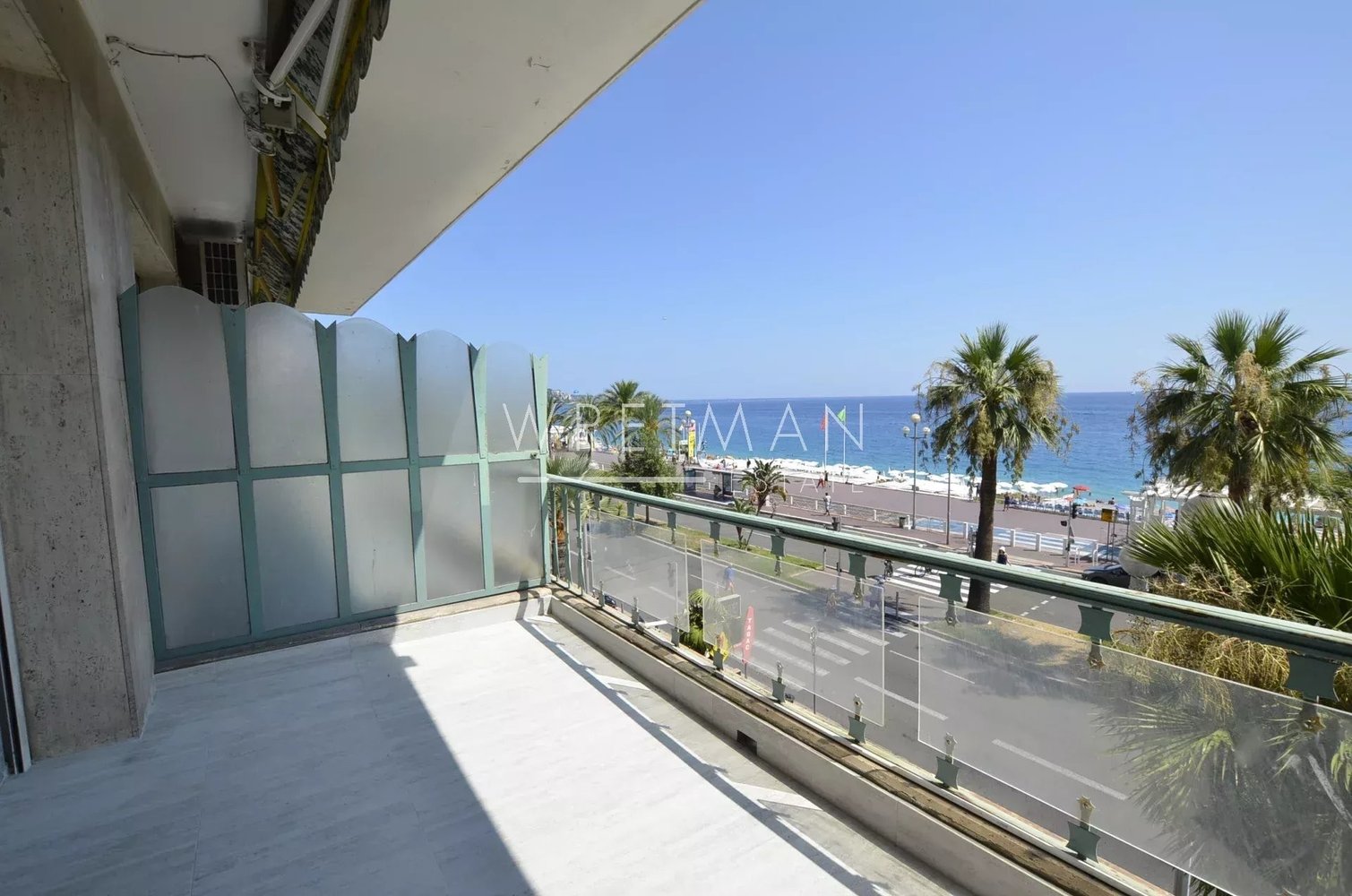 Property photo 2 in Carre d'Or
