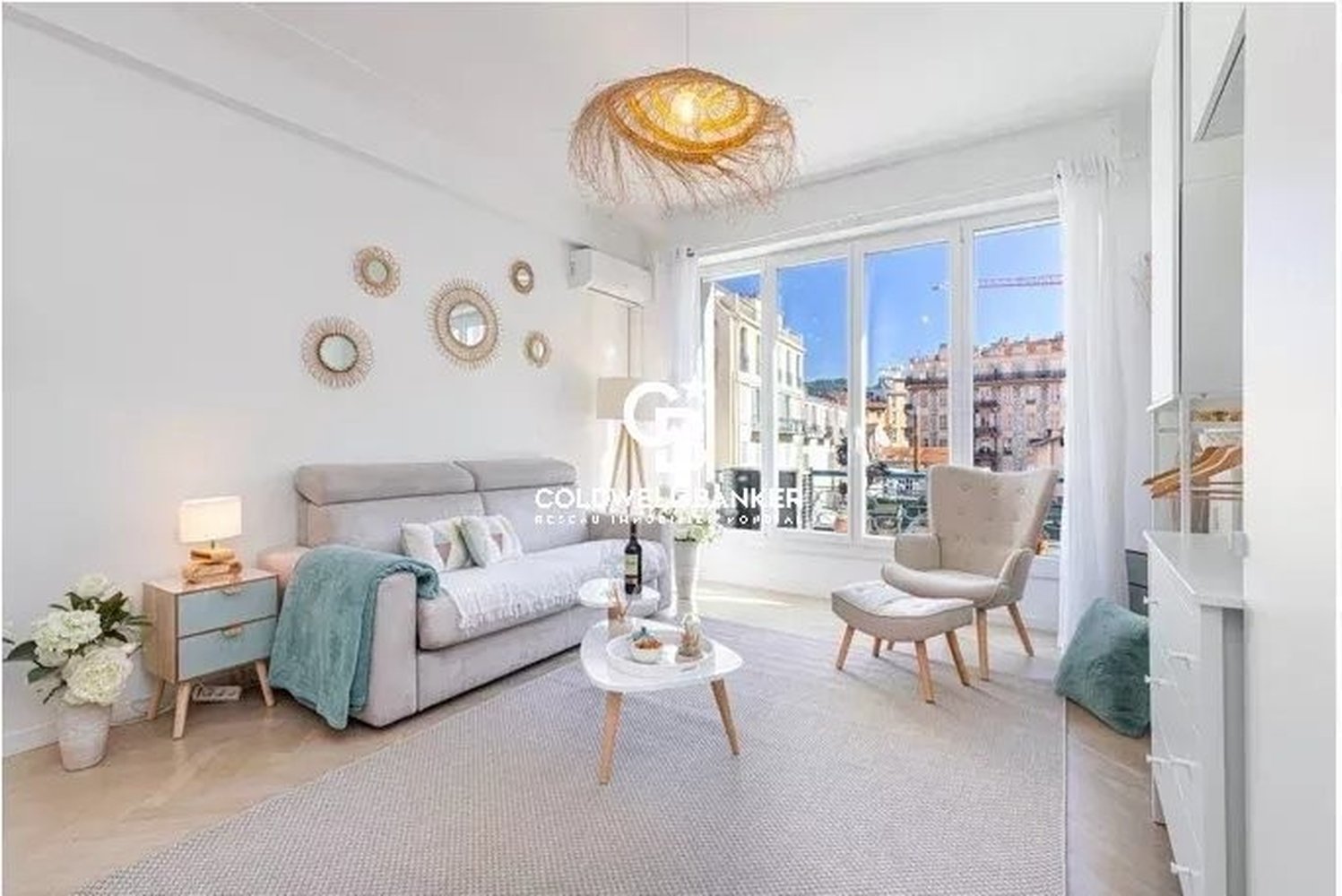 Property photo 3 in Carre d'Or