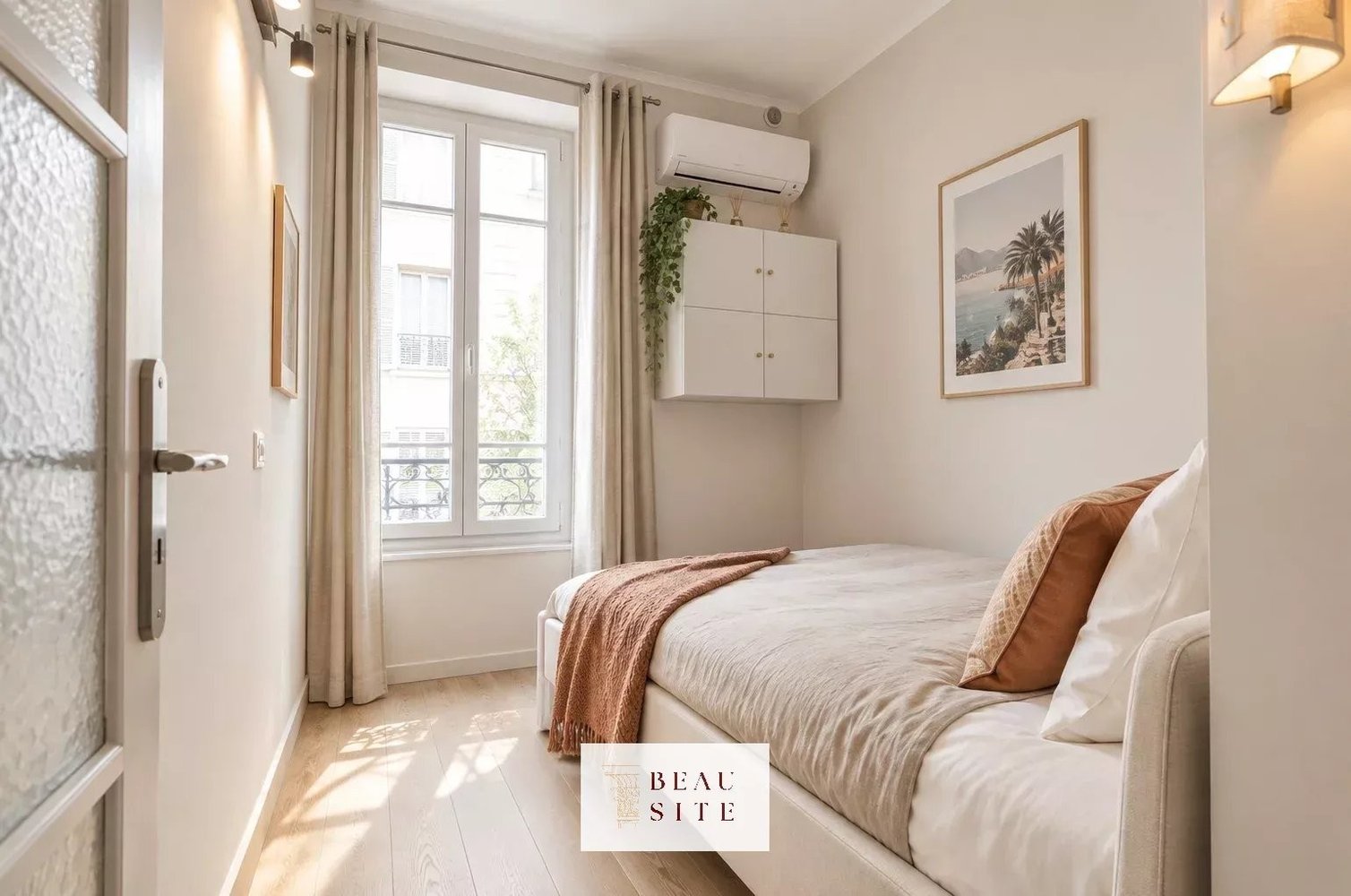 Property photo 7 in Carre d'Or