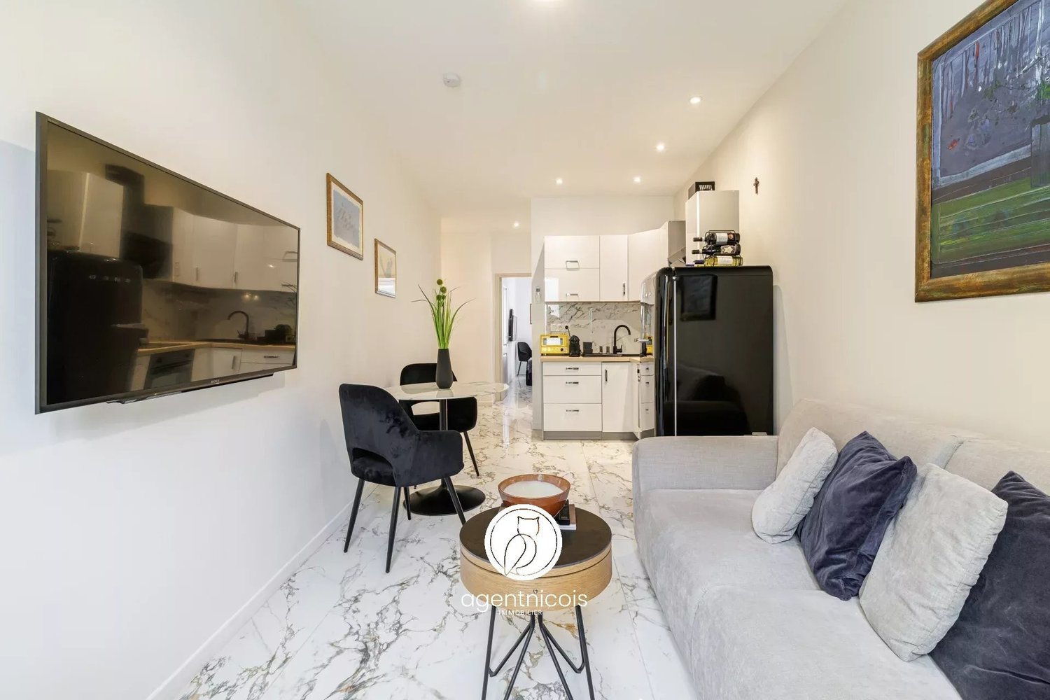 Property photo 1 in Carre d'Or