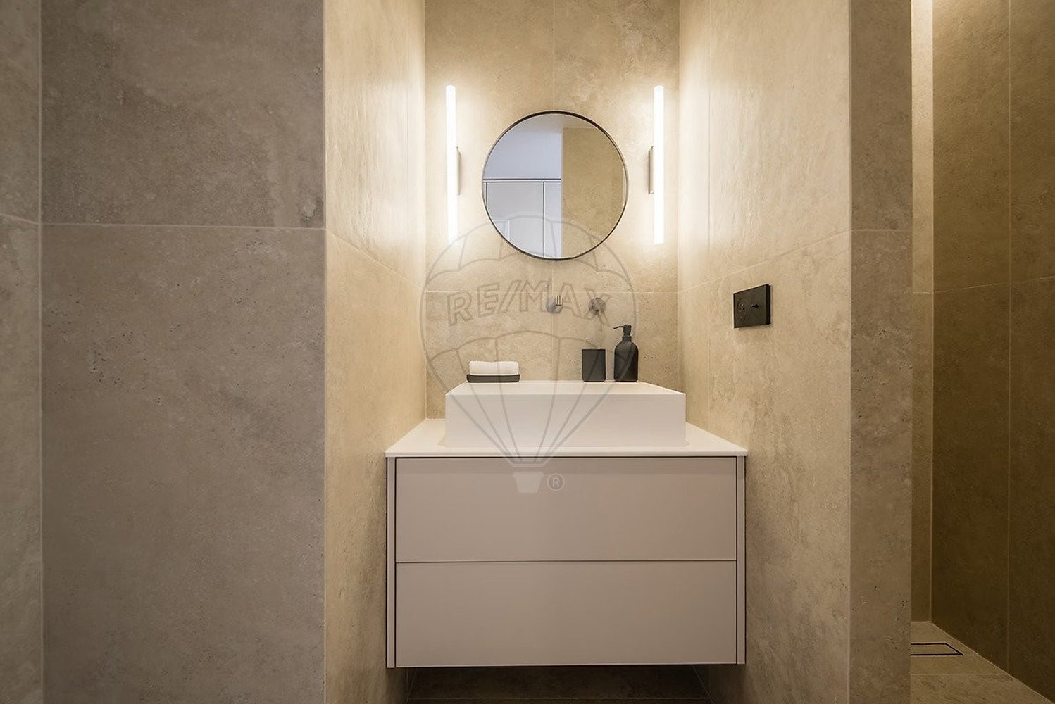 Property photo 11 in Carre d'Or