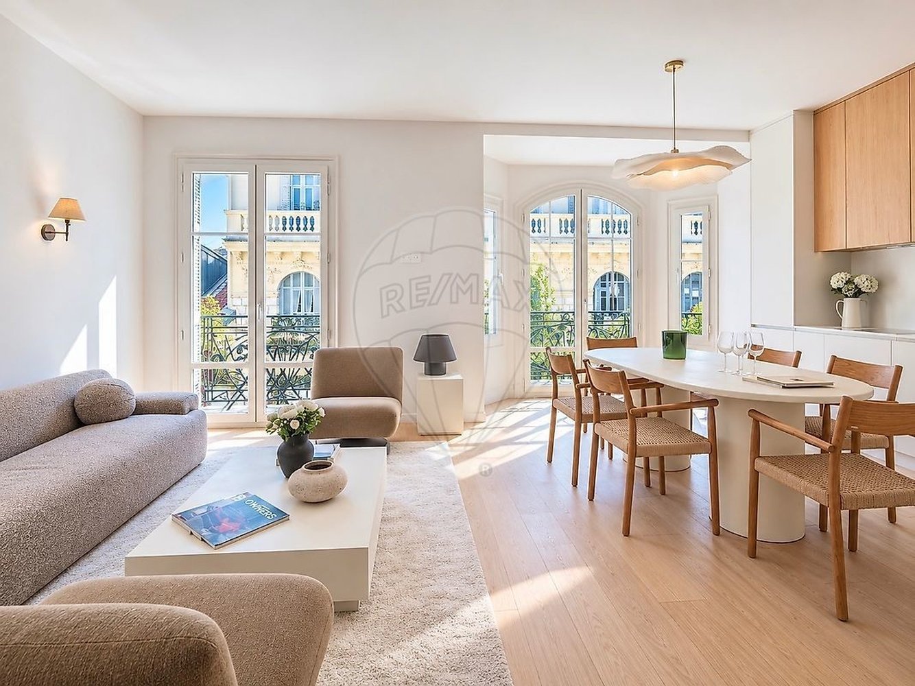 Property photo 1 in Carre d'Or