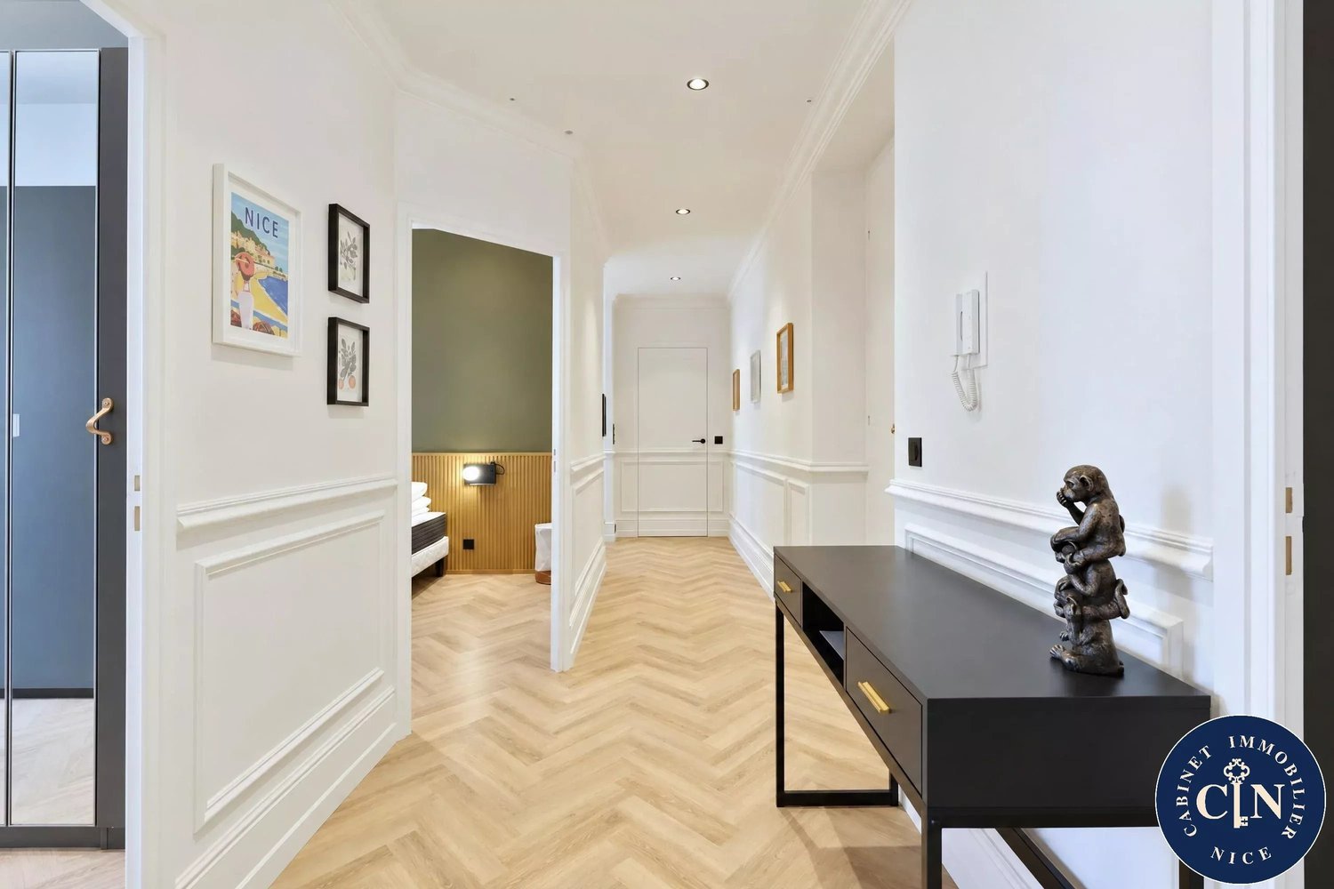 Property photo 8 in Carre d'Or