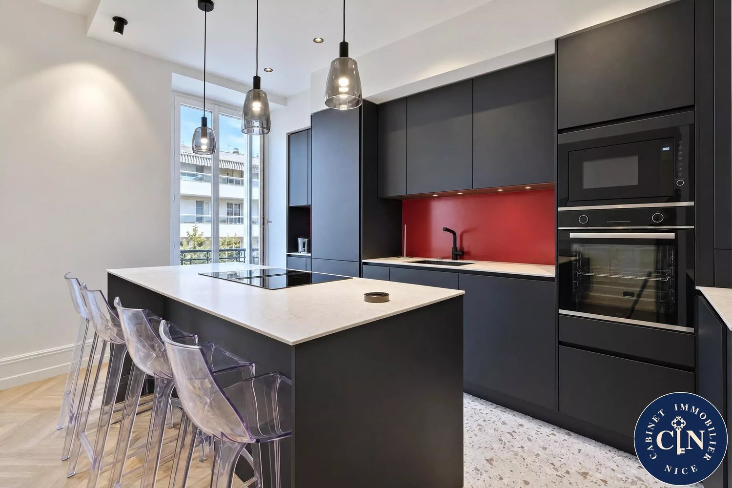 Property photo 3 in Carre d'Or