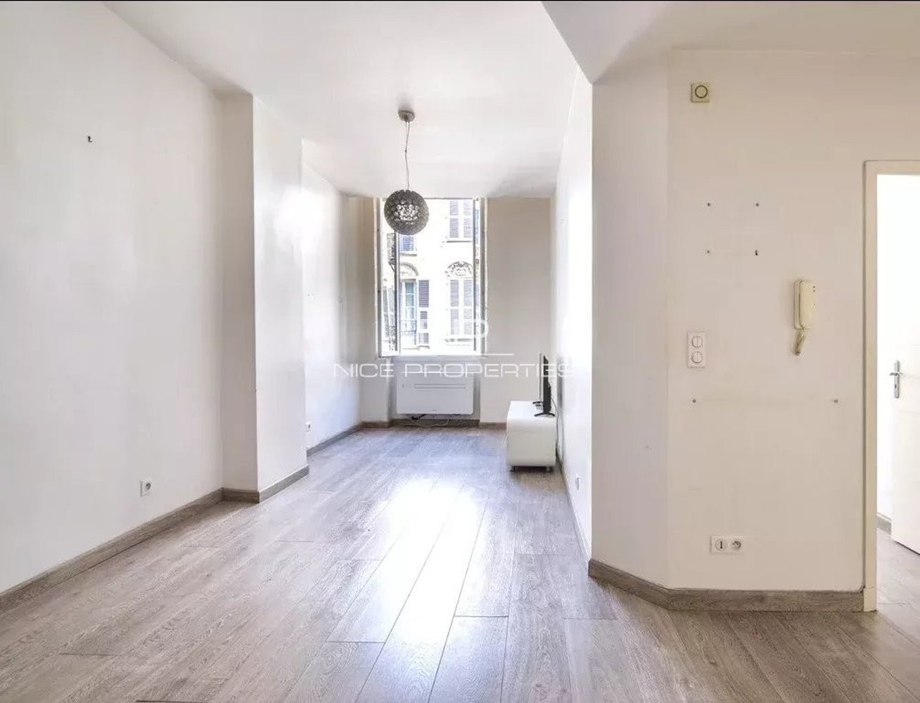Property photo 1 in Carre d'Or
