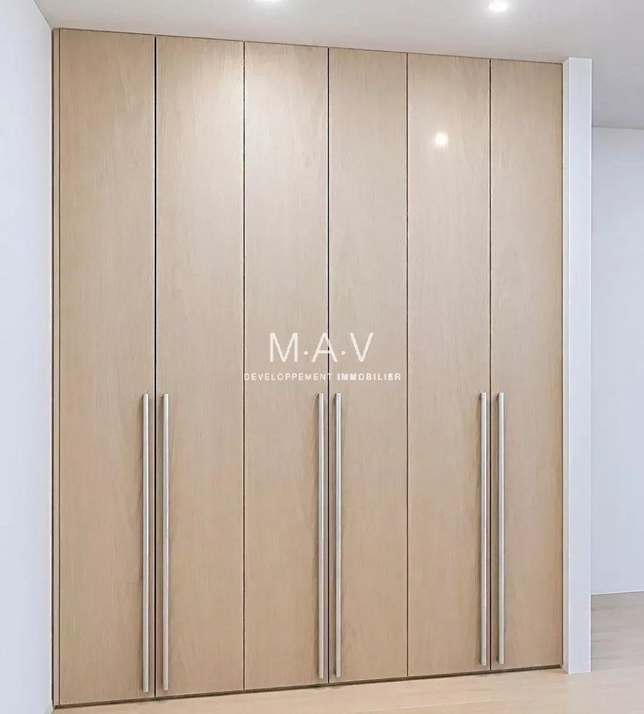 Property photo 6 in Carre d'Or