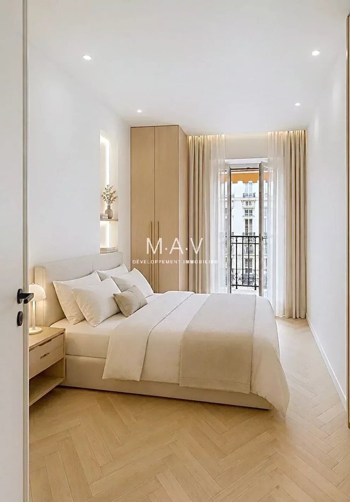 Property photo 7 in Carre d'Or