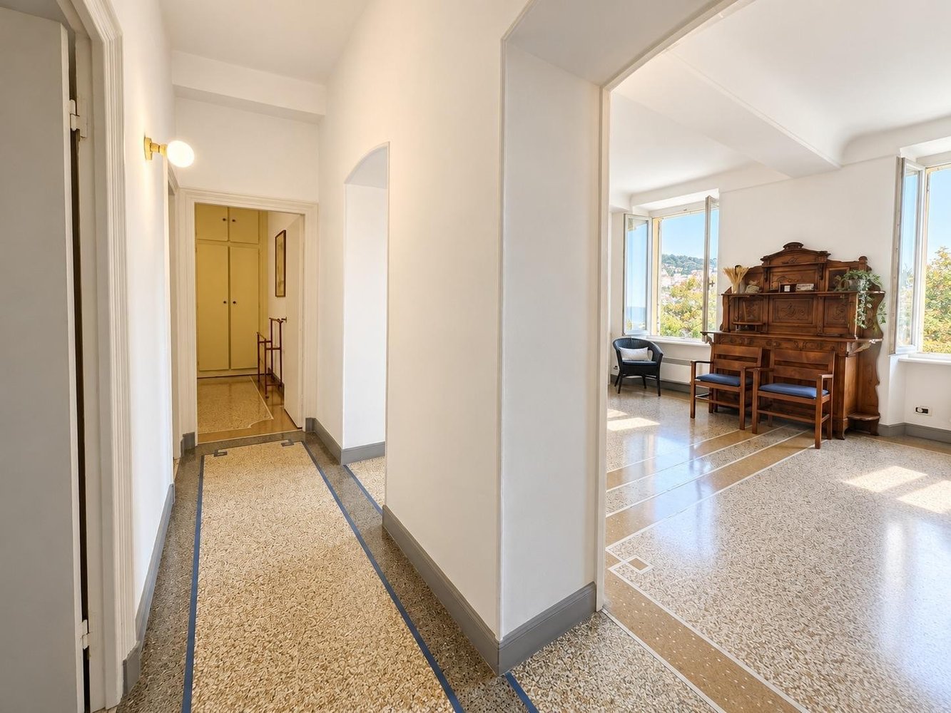 Property photo 8 in Old Town