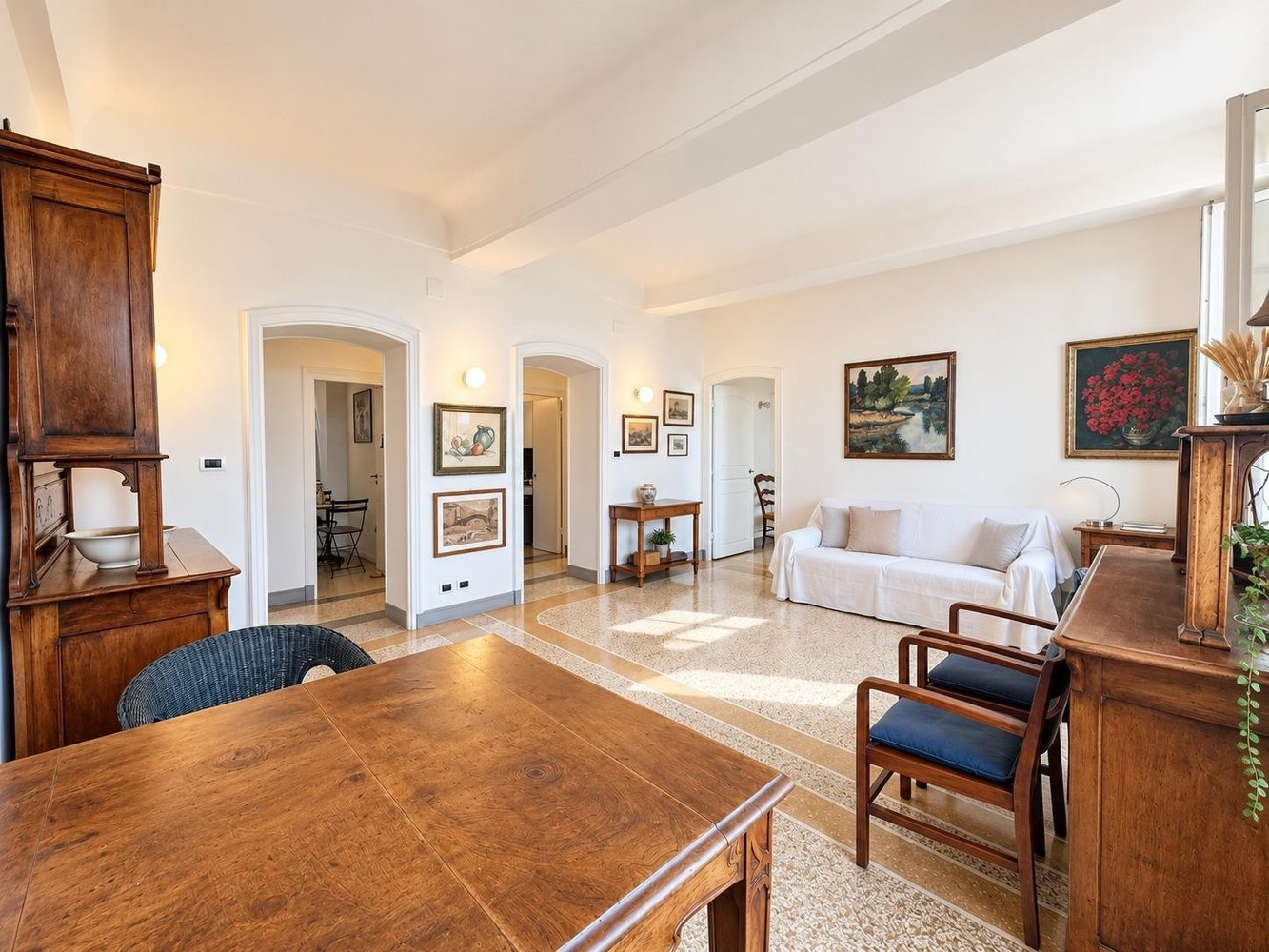 Property photo 6 in Old Town