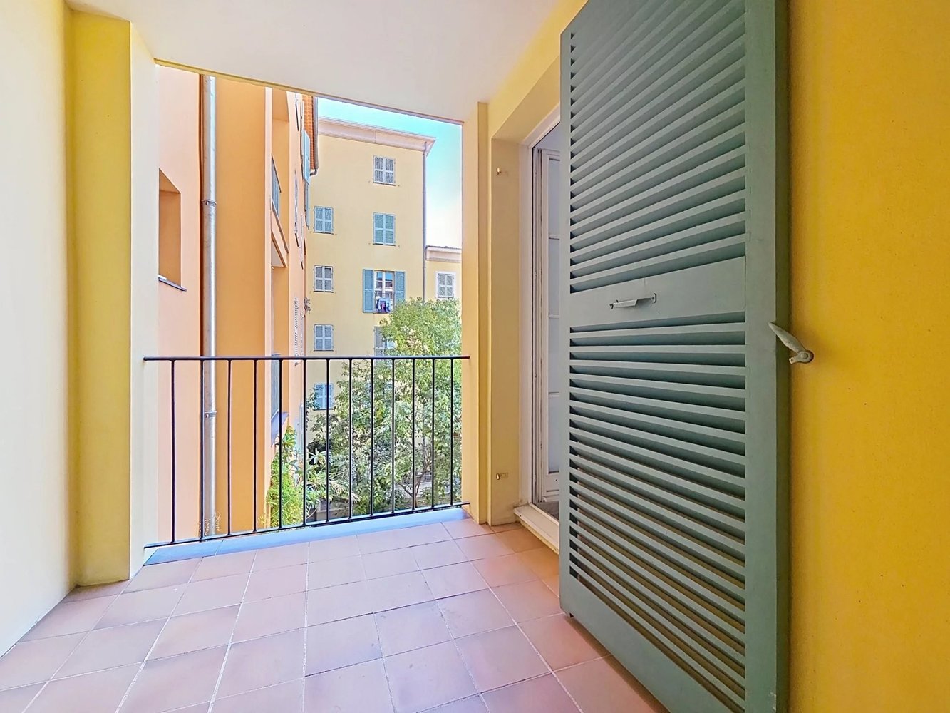 Property photo 8 in Old Town
