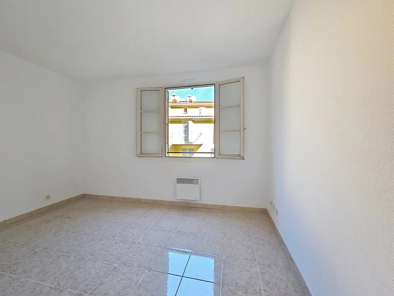 Property photo 15 in Old Town
