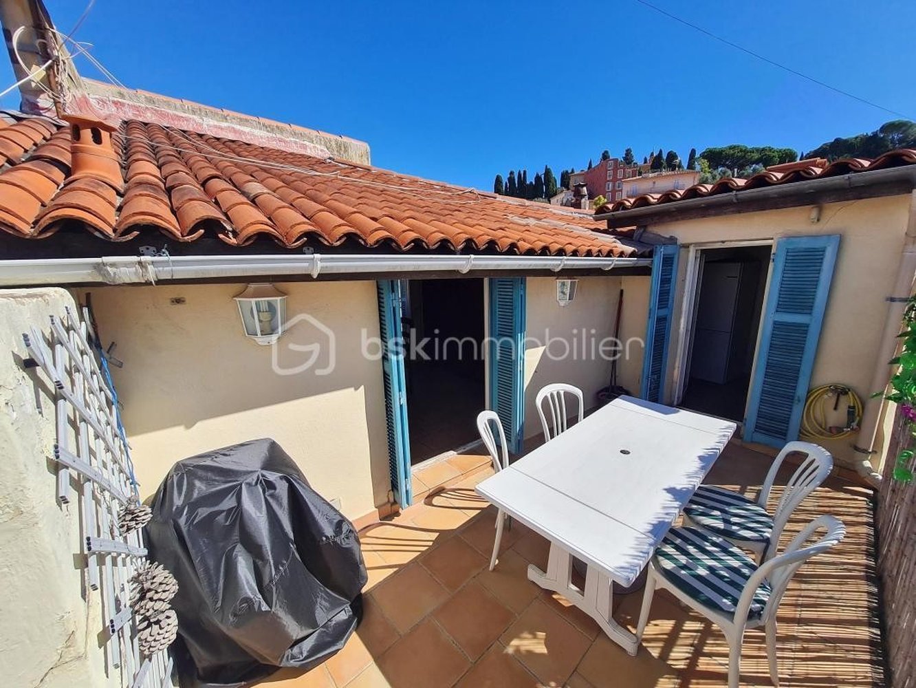 Property photo 3 in Old Town