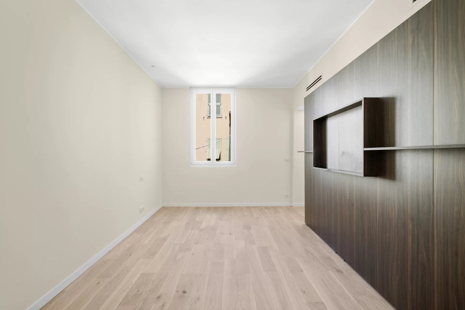 Property photo 9 in Port