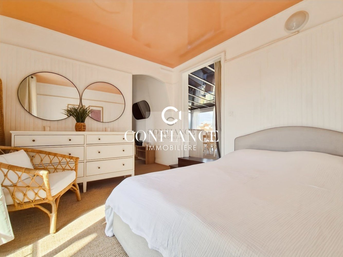 Property photo 7 in Port