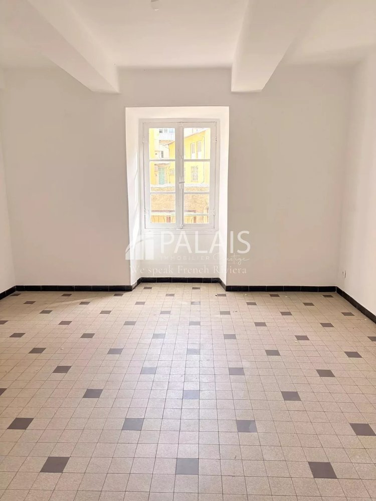 Property photo 1 in Port