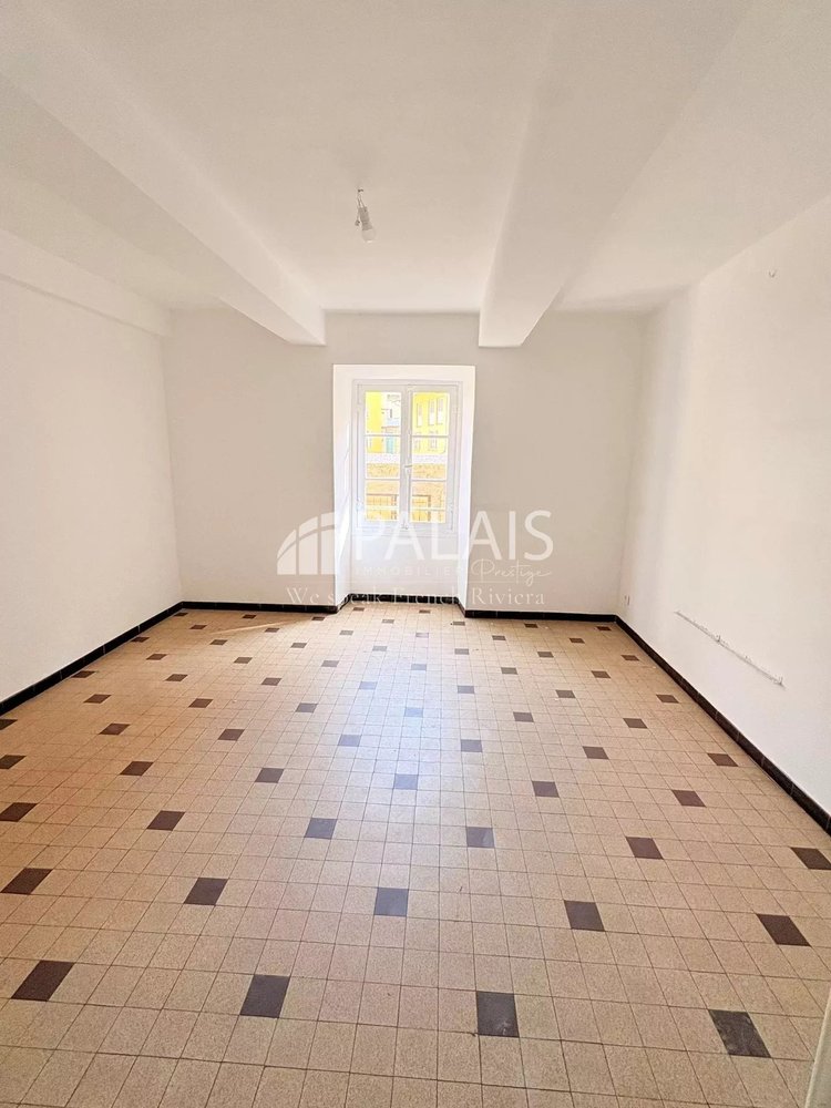 Property photo 8 in Port