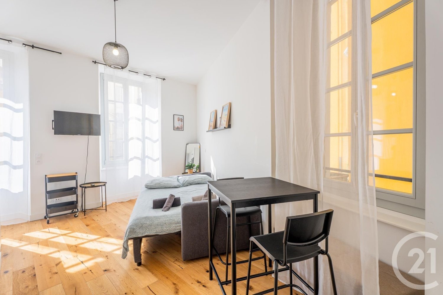 Property photo 2 in Carre d'Argent