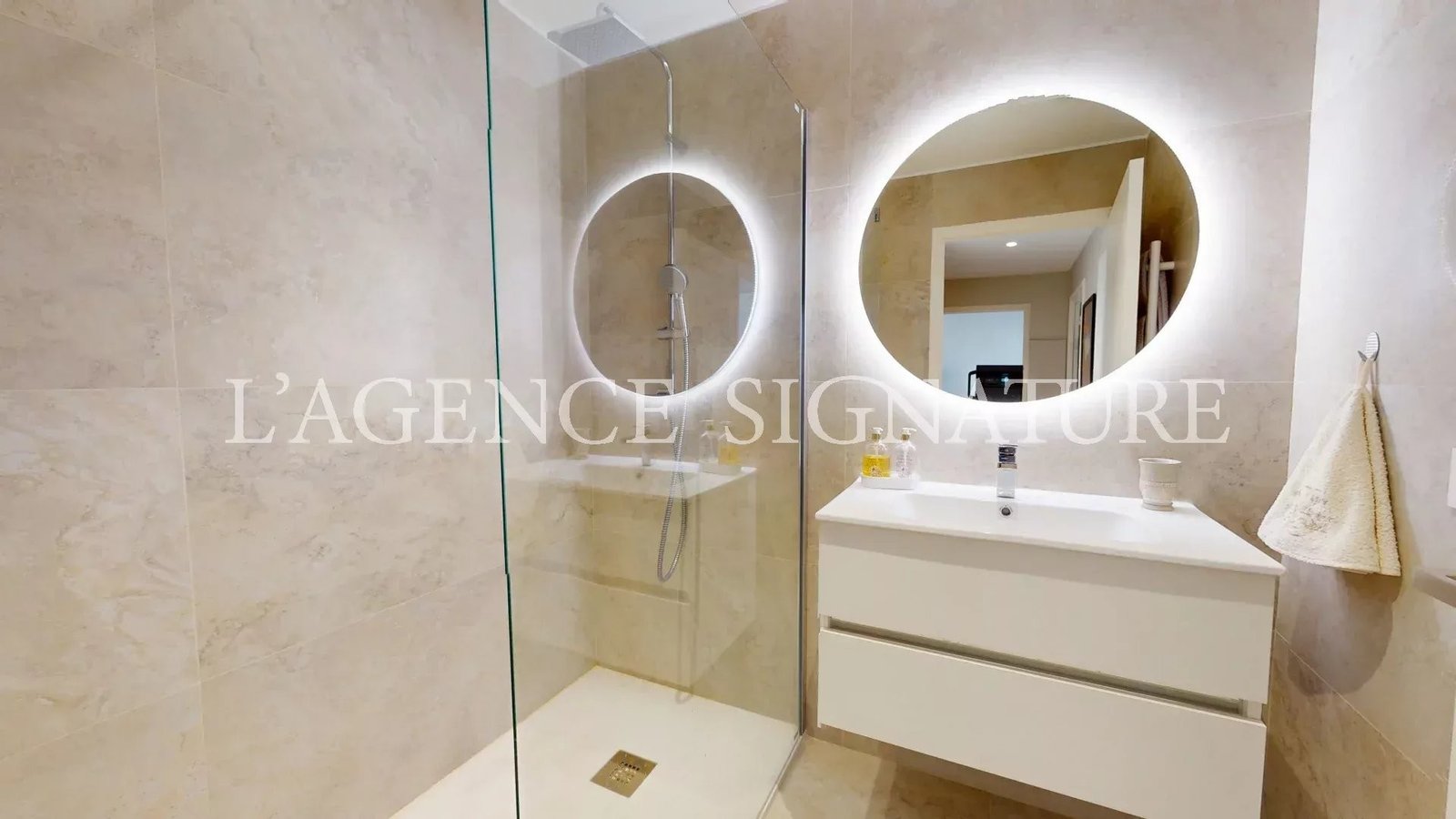 Property photo 8 in Carre d'Argent
