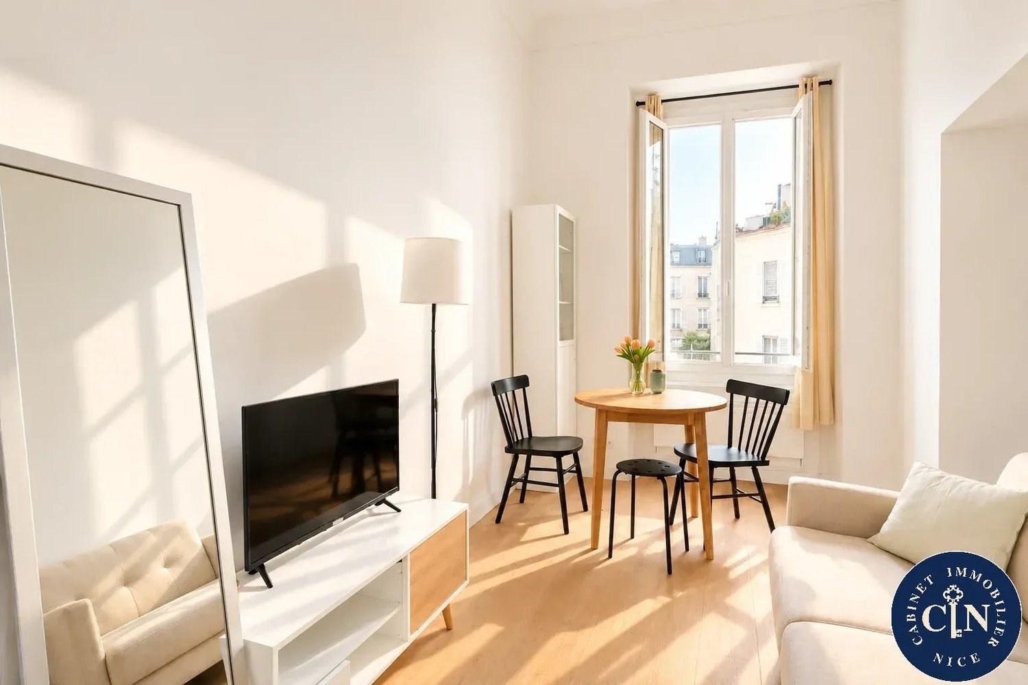 Property photo 3 in Carre d'Argent