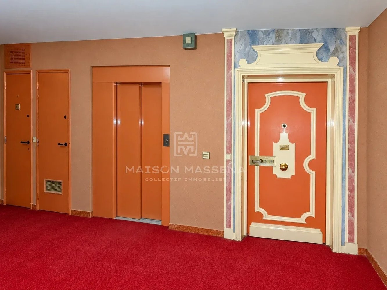 Property photo 43 in Carre d'Argent