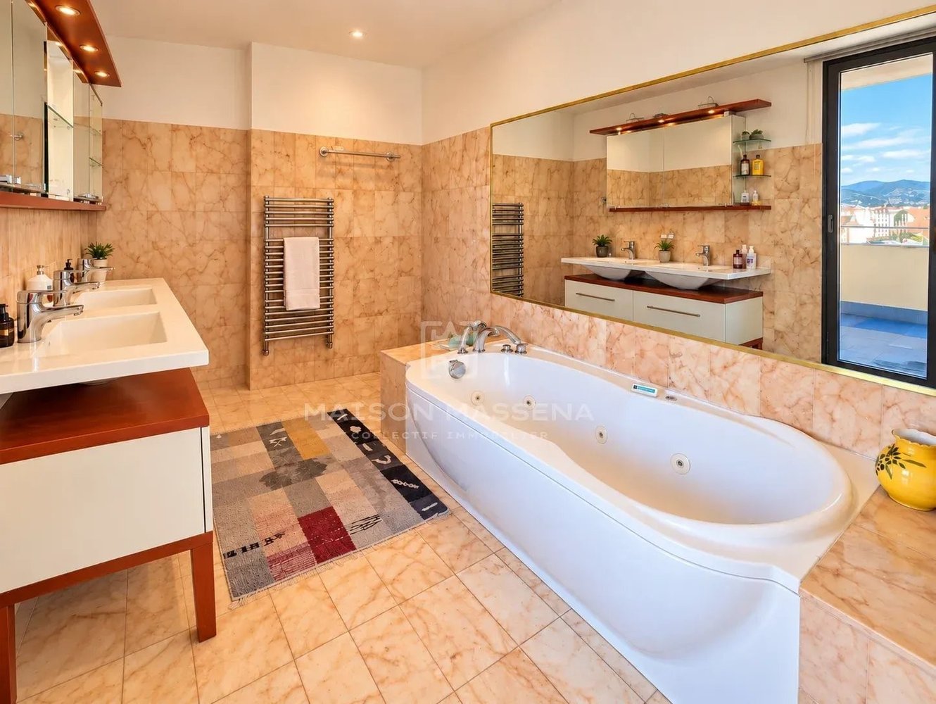 Property photo 41 in Carre d'Argent